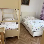 Апартаменты Square 9 *