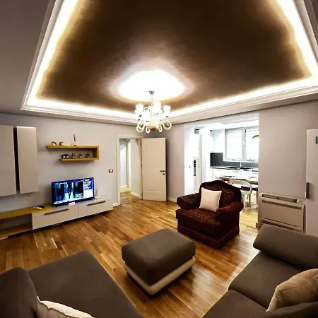 Apartment Center *