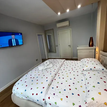 Apartment Center