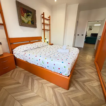 Appartement Square 9 *