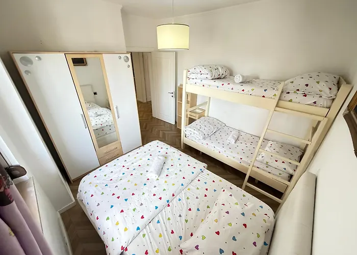 شقة Square 9 تيرانا